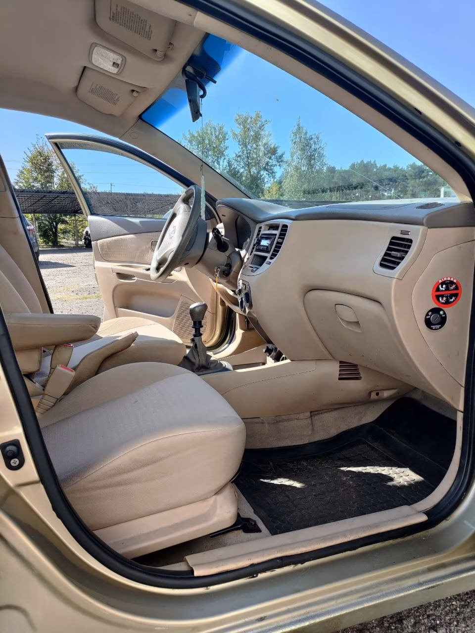 Kia Rio фото 17
