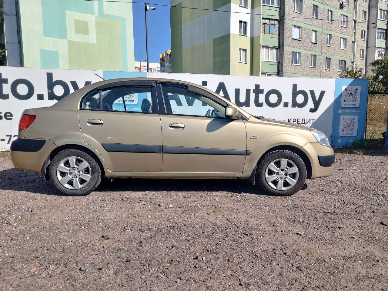 Kia Rio фото 10
