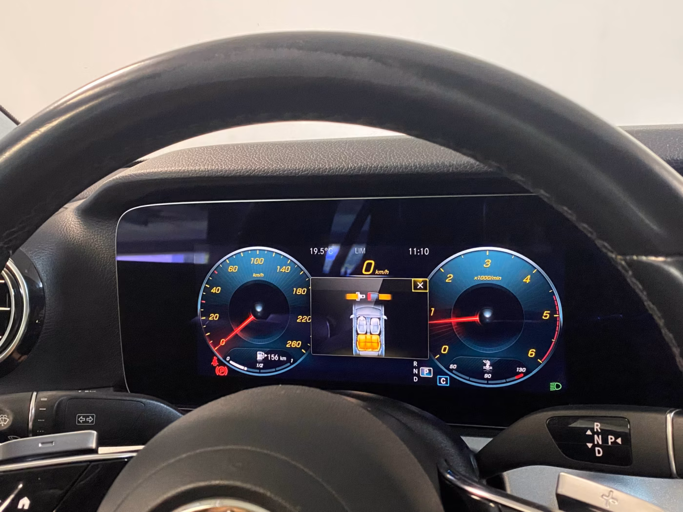 Mercedes-Benz E-Класс фото 9