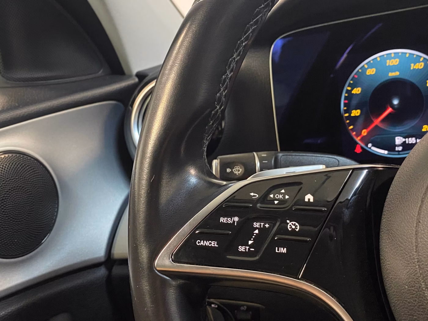 Mercedes-Benz E-Класс фото 11