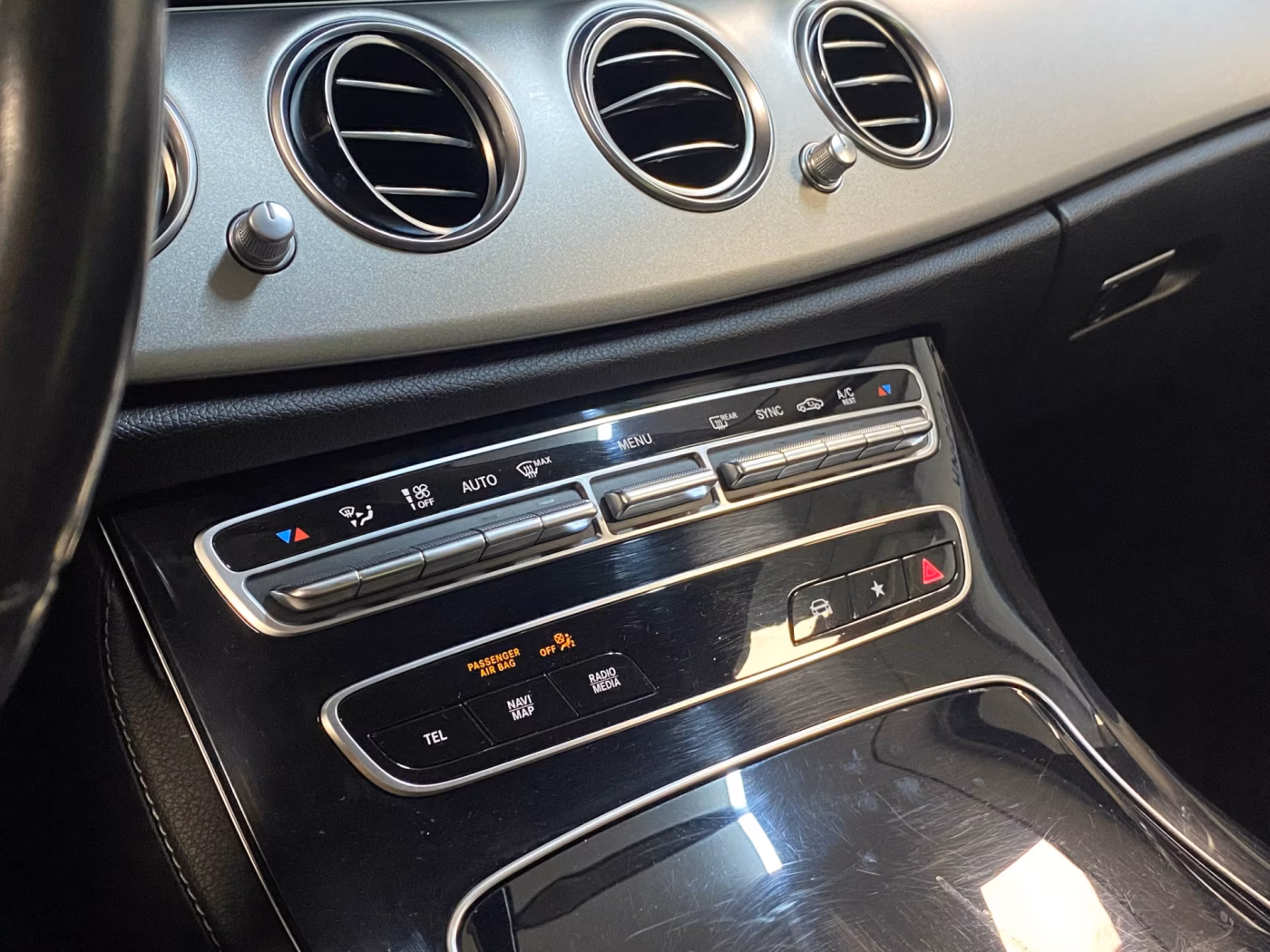 Mercedes-Benz E-Класс фото 13