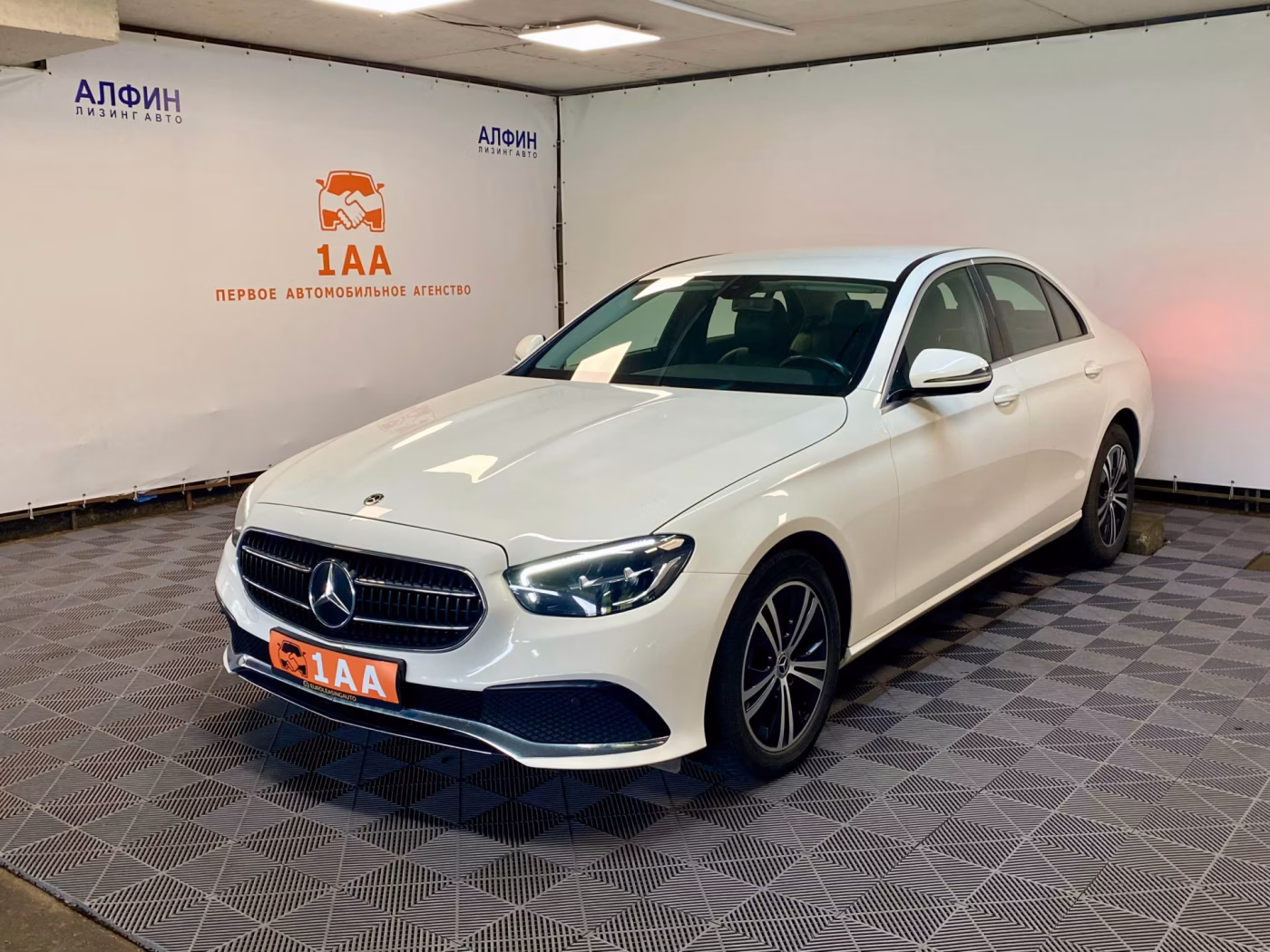 Mercedes-Benz E-Класс