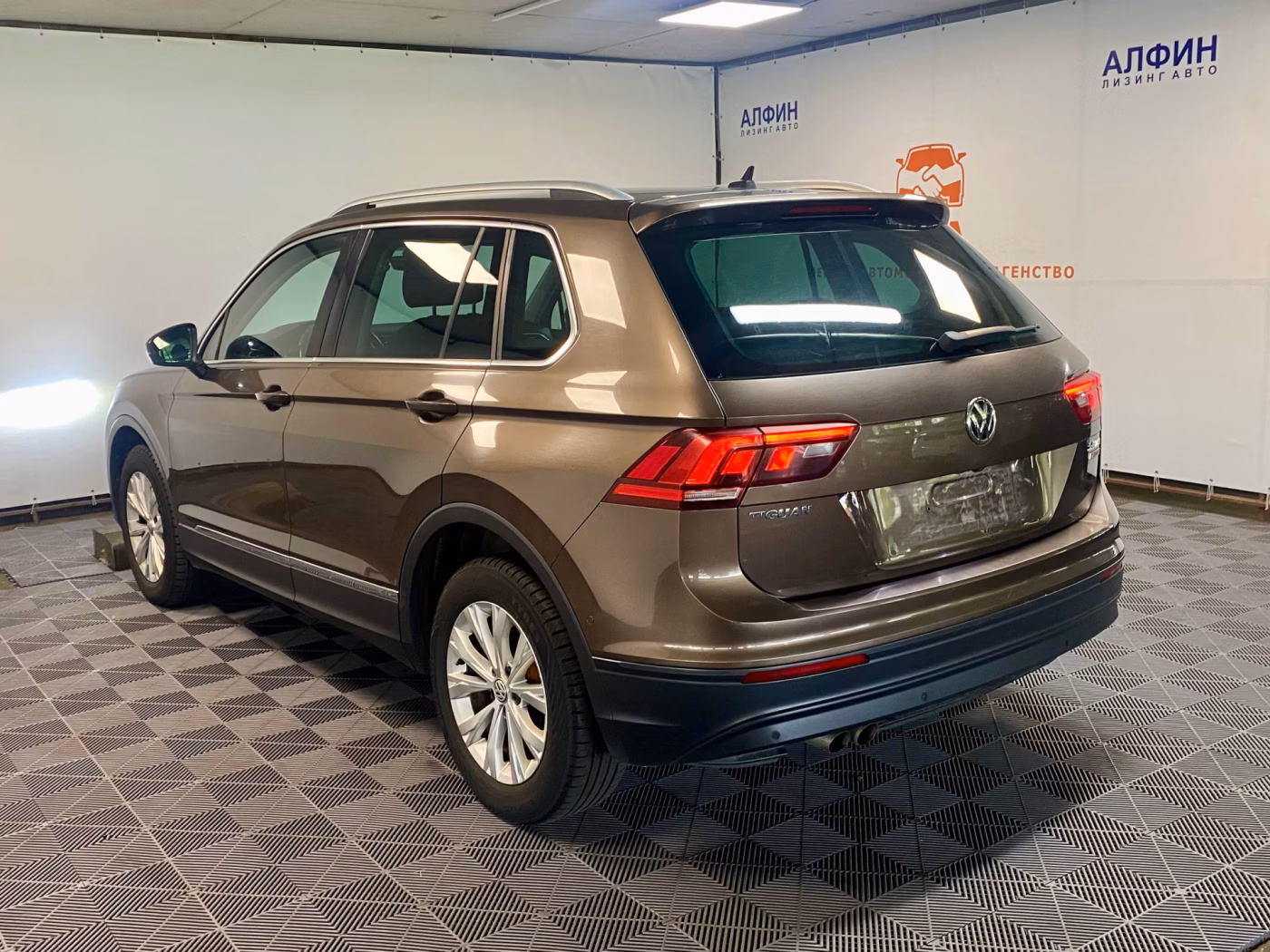 Volkswagen Tiguan фото 4