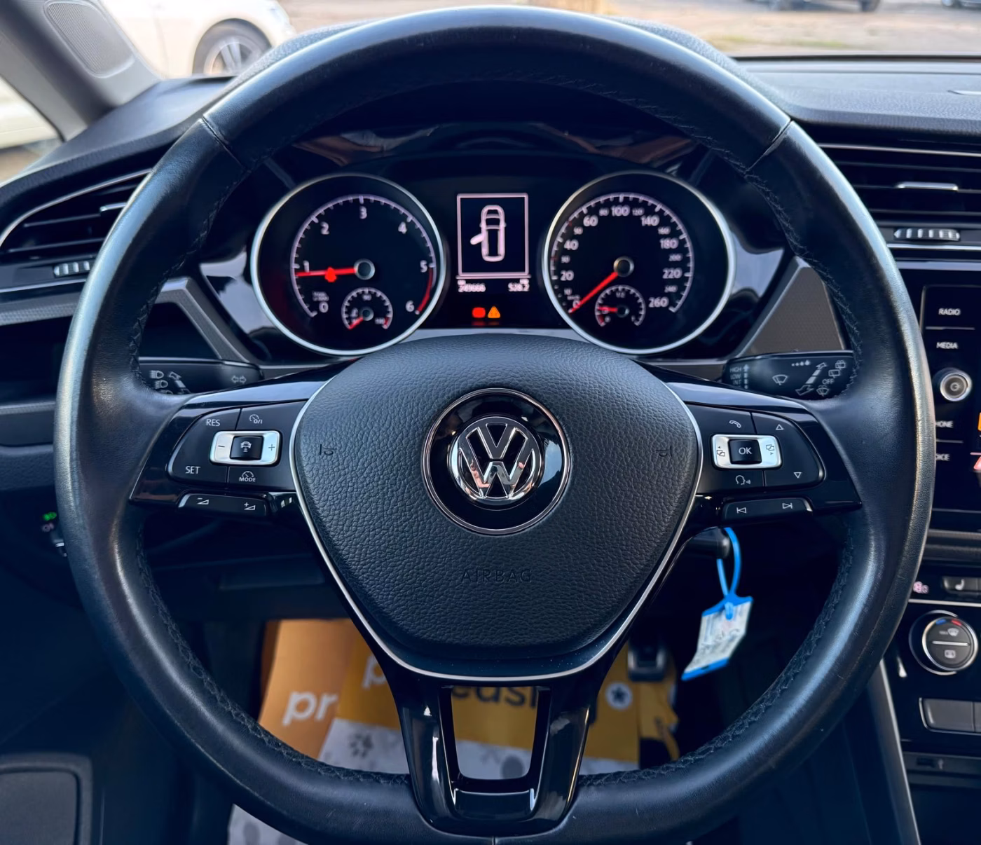 Volkswagen Touran фото 12
