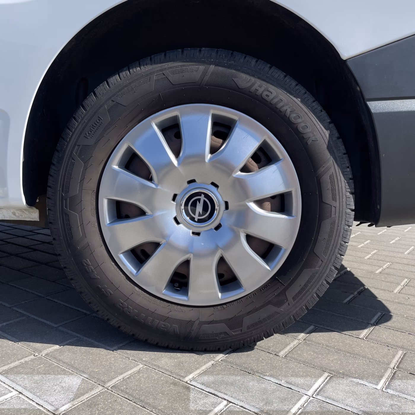 Opel Vivaro фото 7