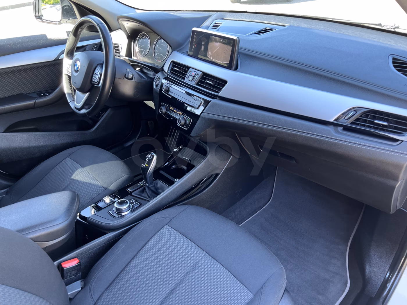 BMW X2 фото 12