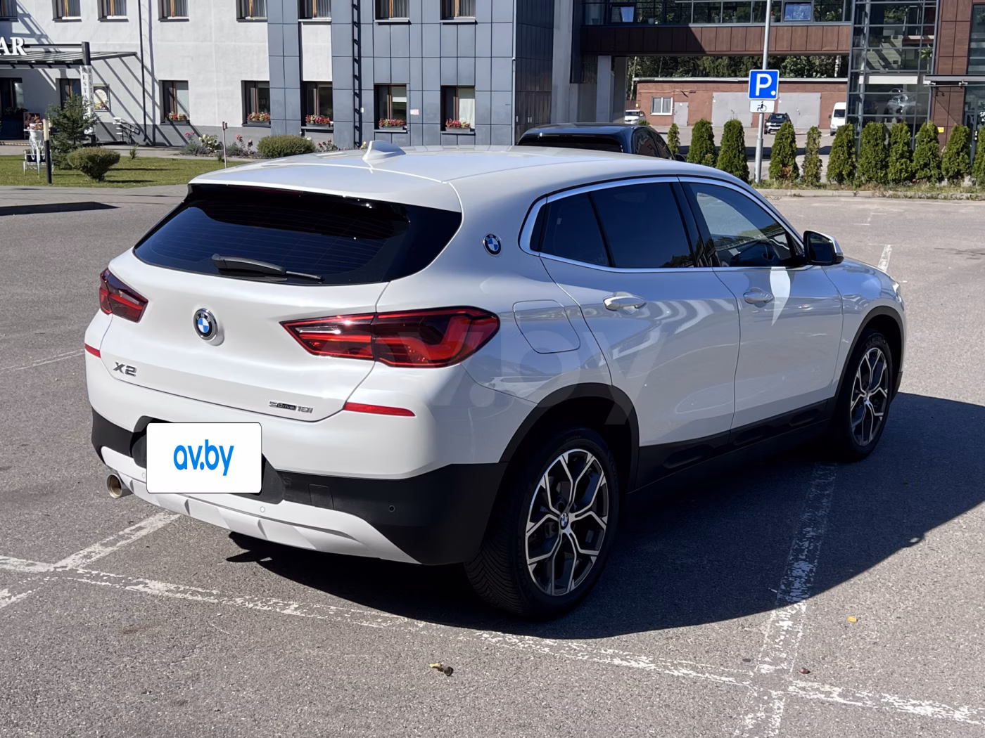 BMW X2 фото 6