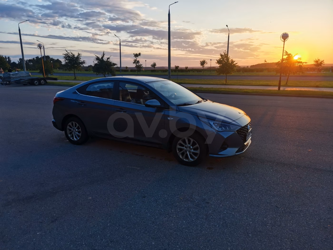 Hyundai Accent фото 2