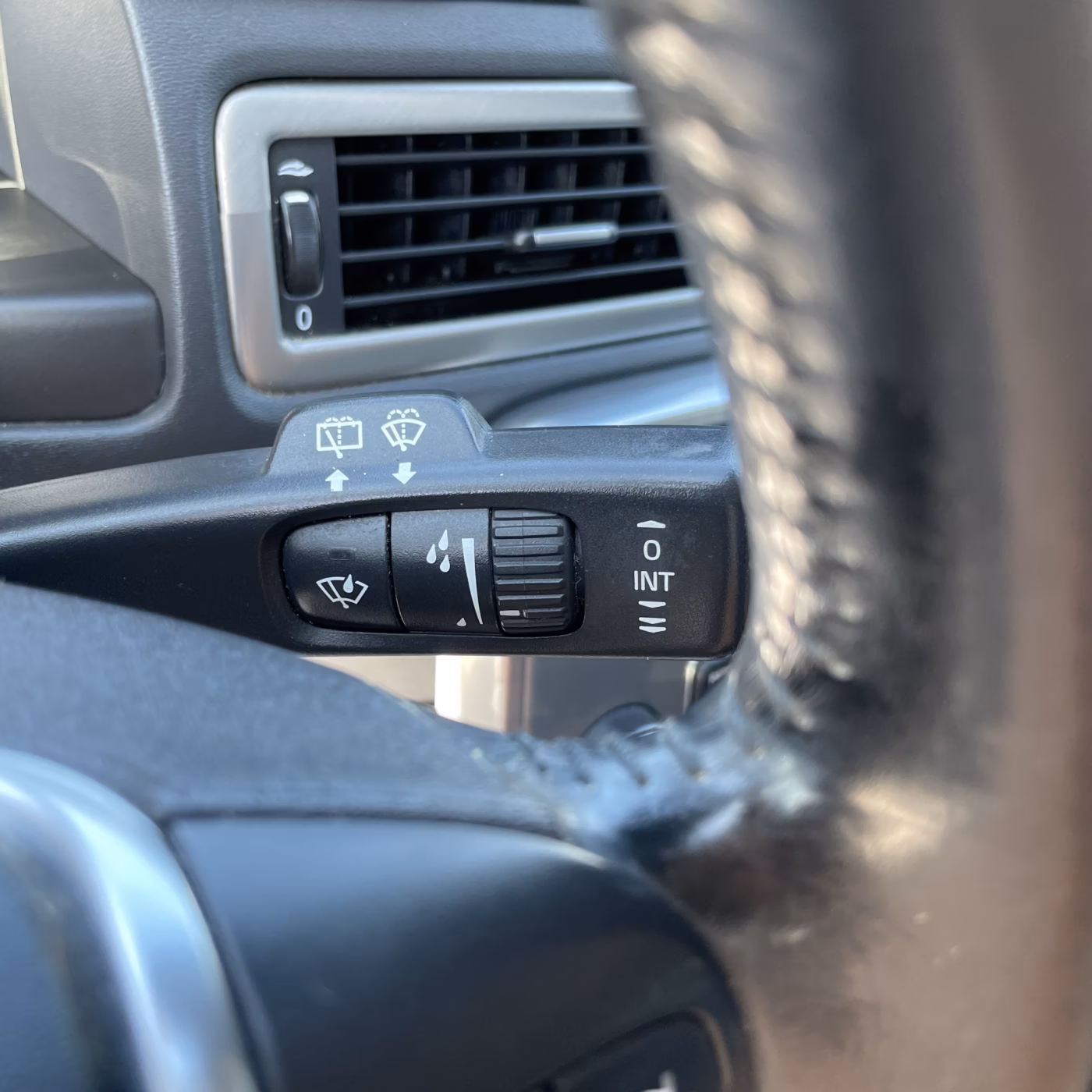 Volvo V70 фото 15