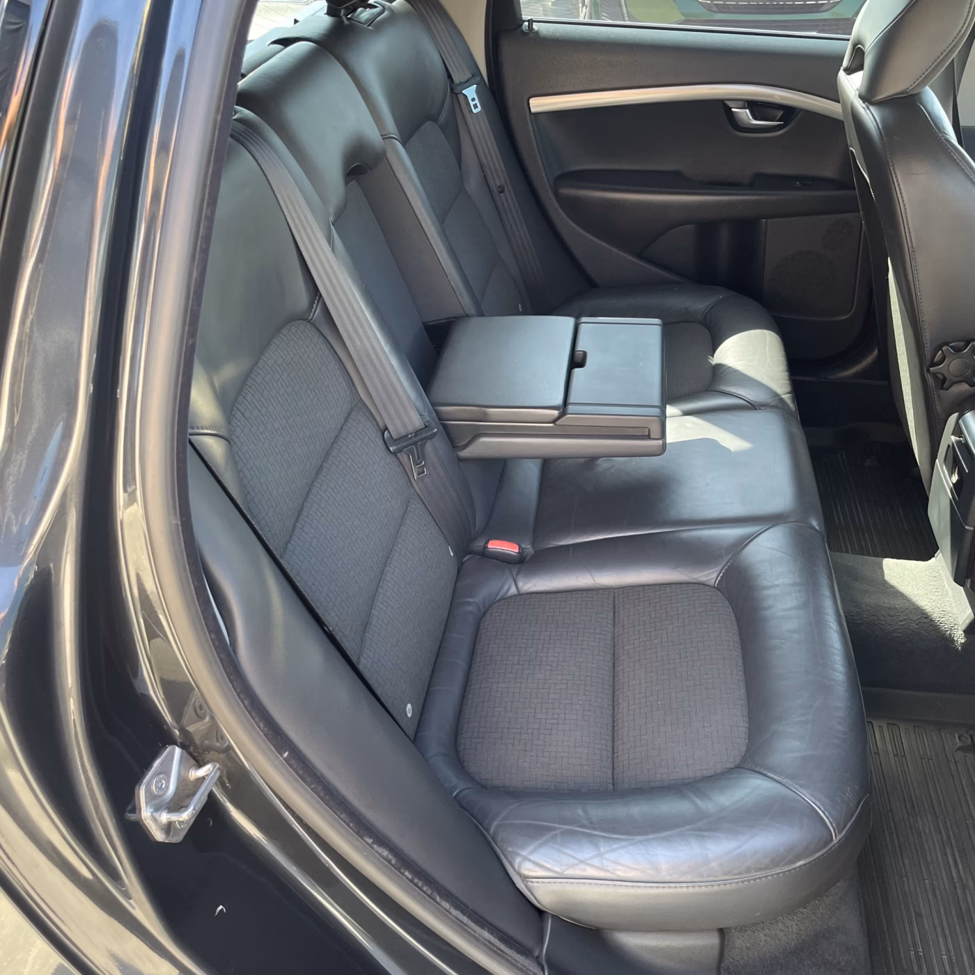 Volvo V70 фото 20