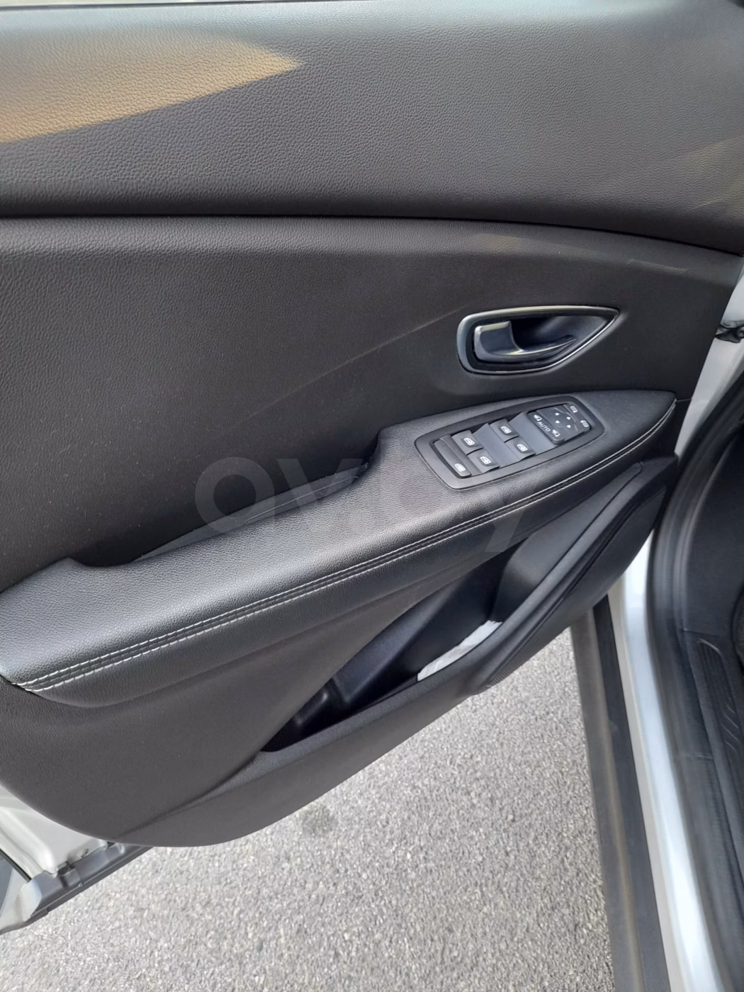 Renault Grand Scenic фото 9