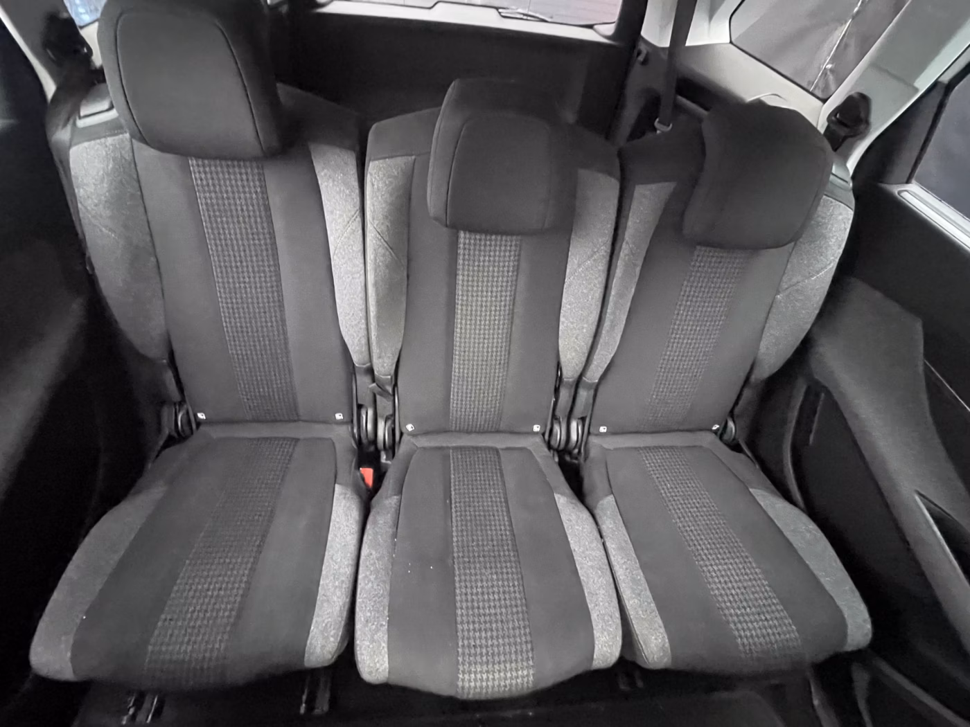 Peugeot 5008 фото 11