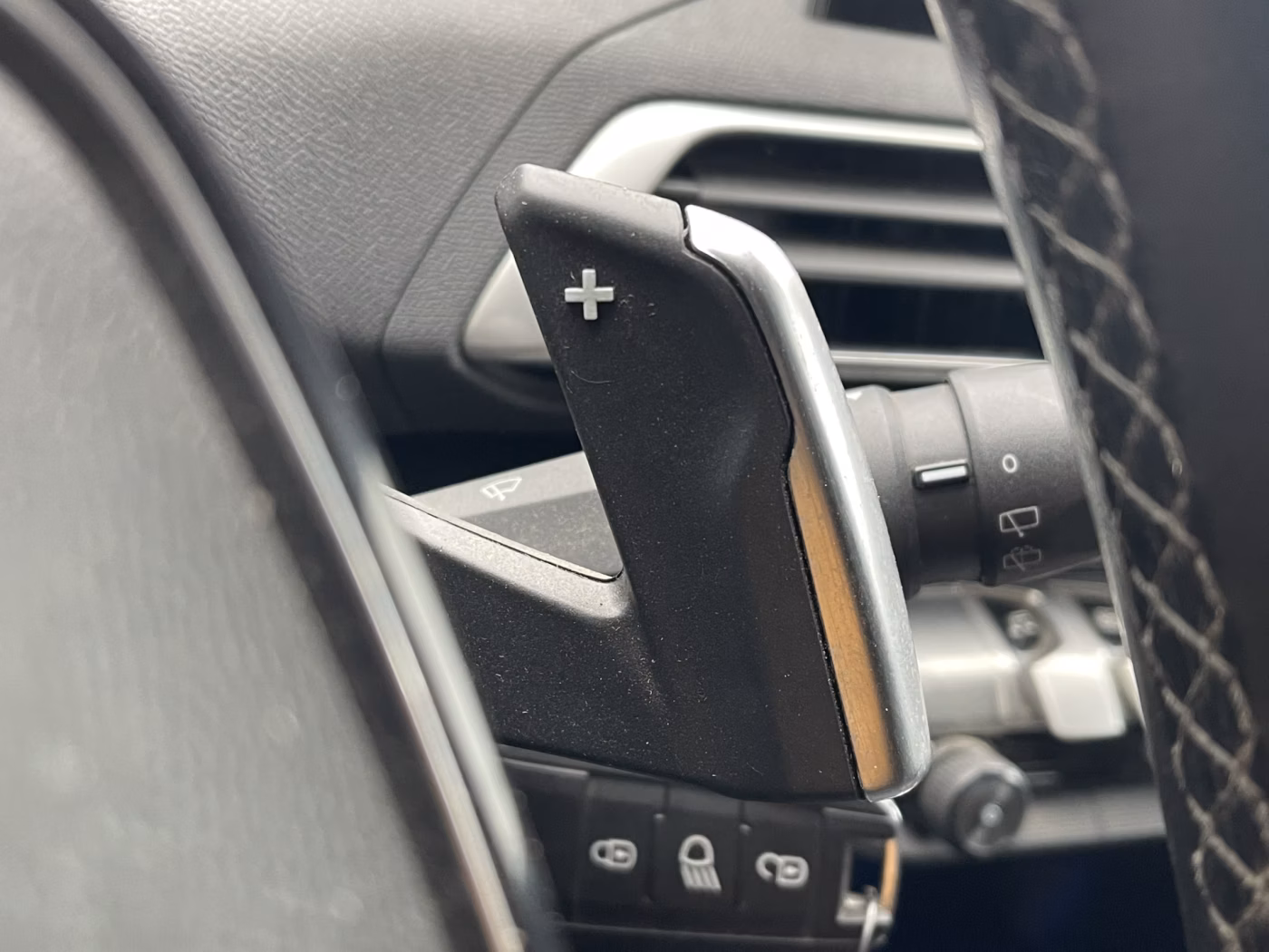 Peugeot 5008 фото 23