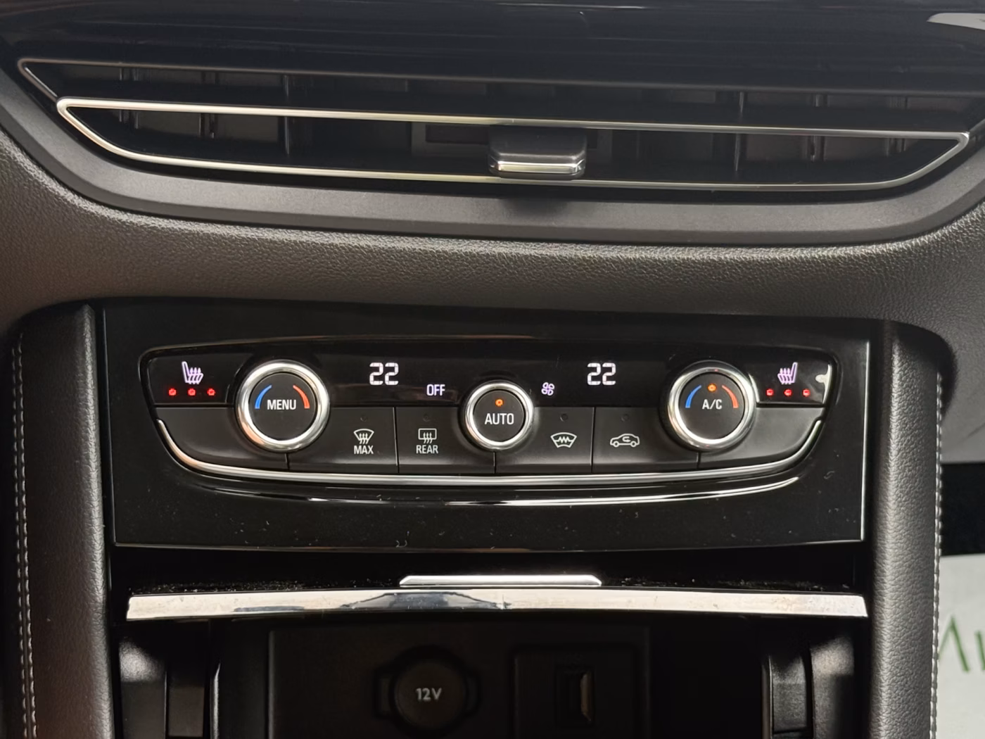 Opel Grandland X фото 21