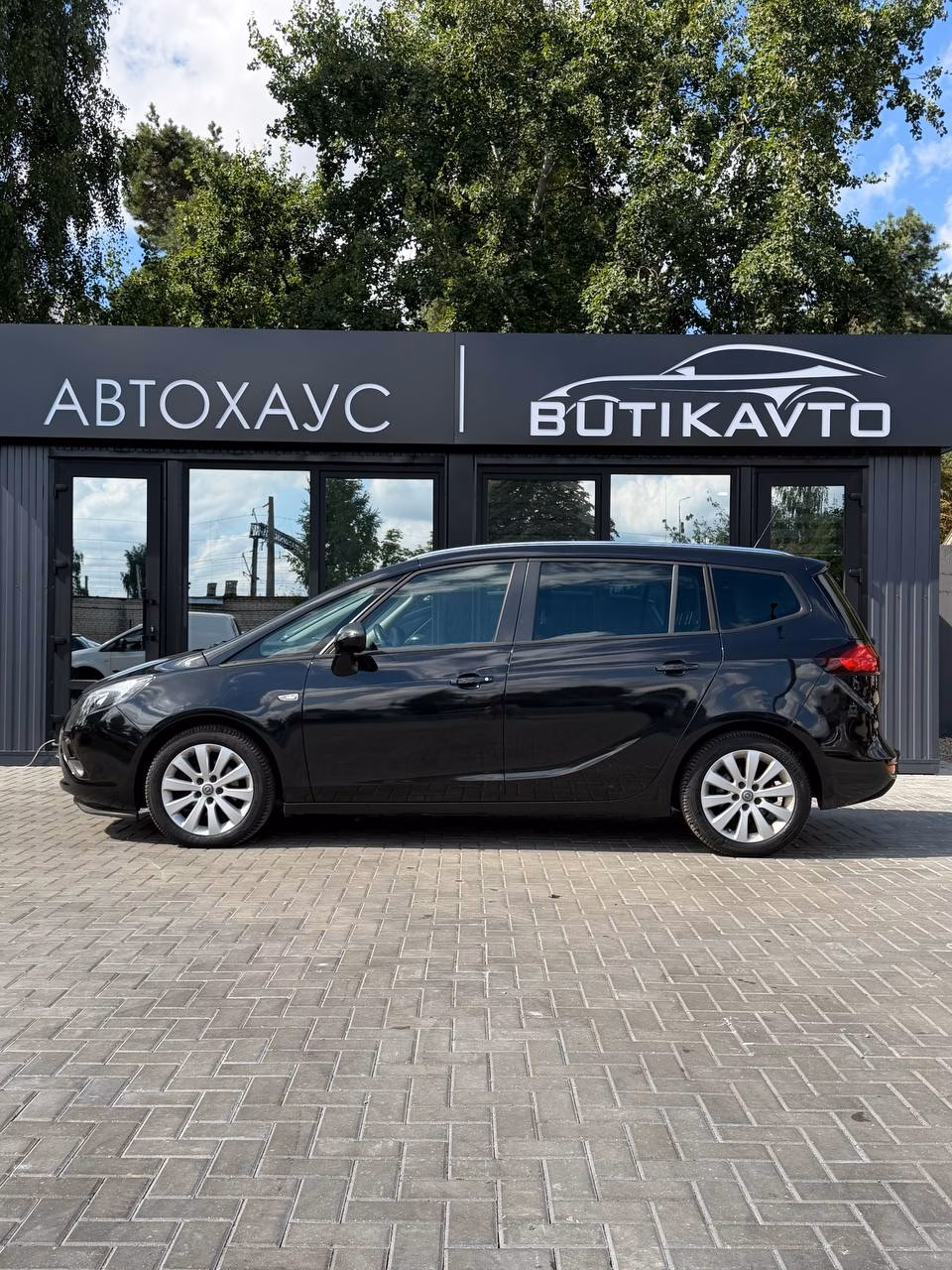 Opel Zafira фото 4