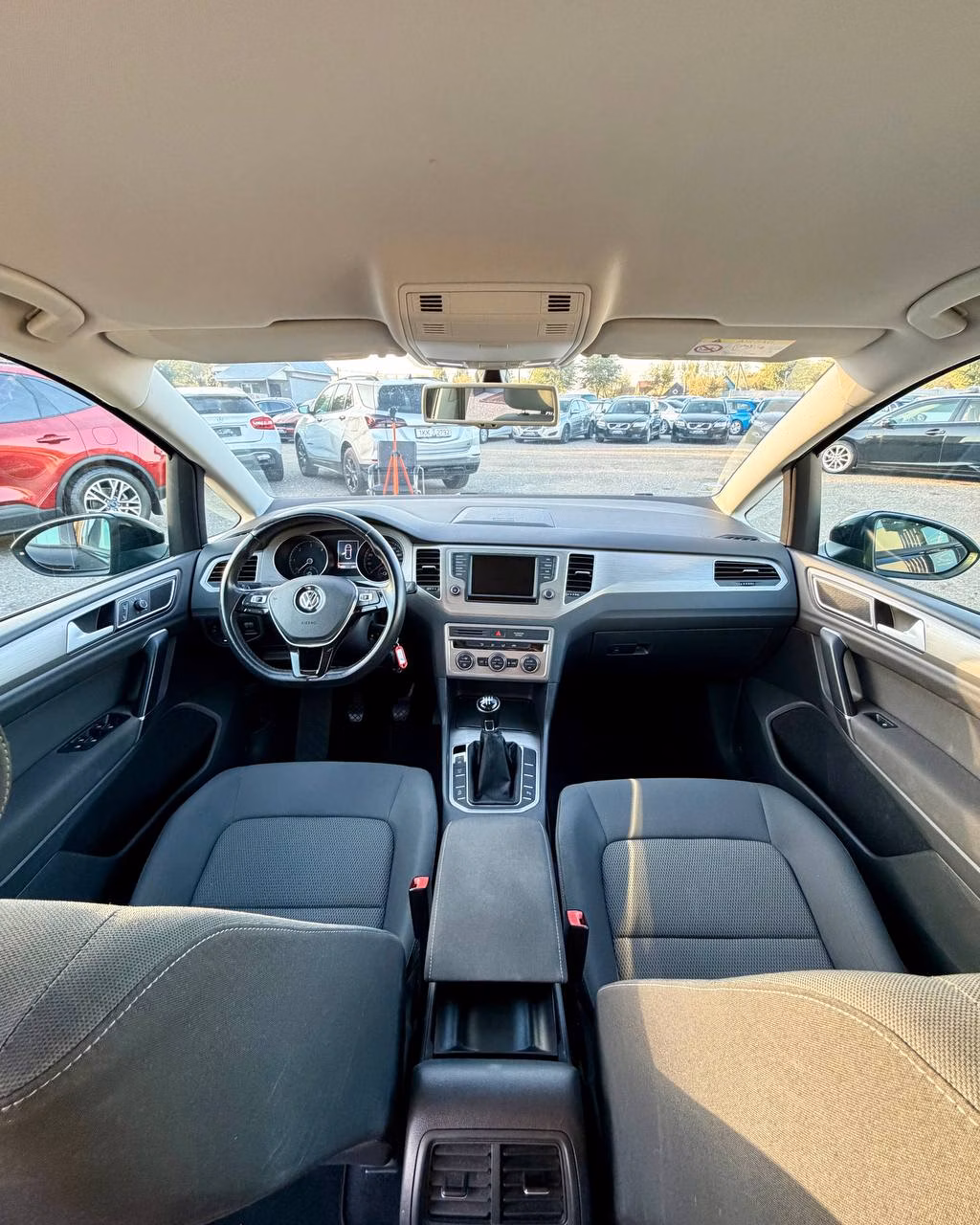Volkswagen Golf Sportsvan фото 10