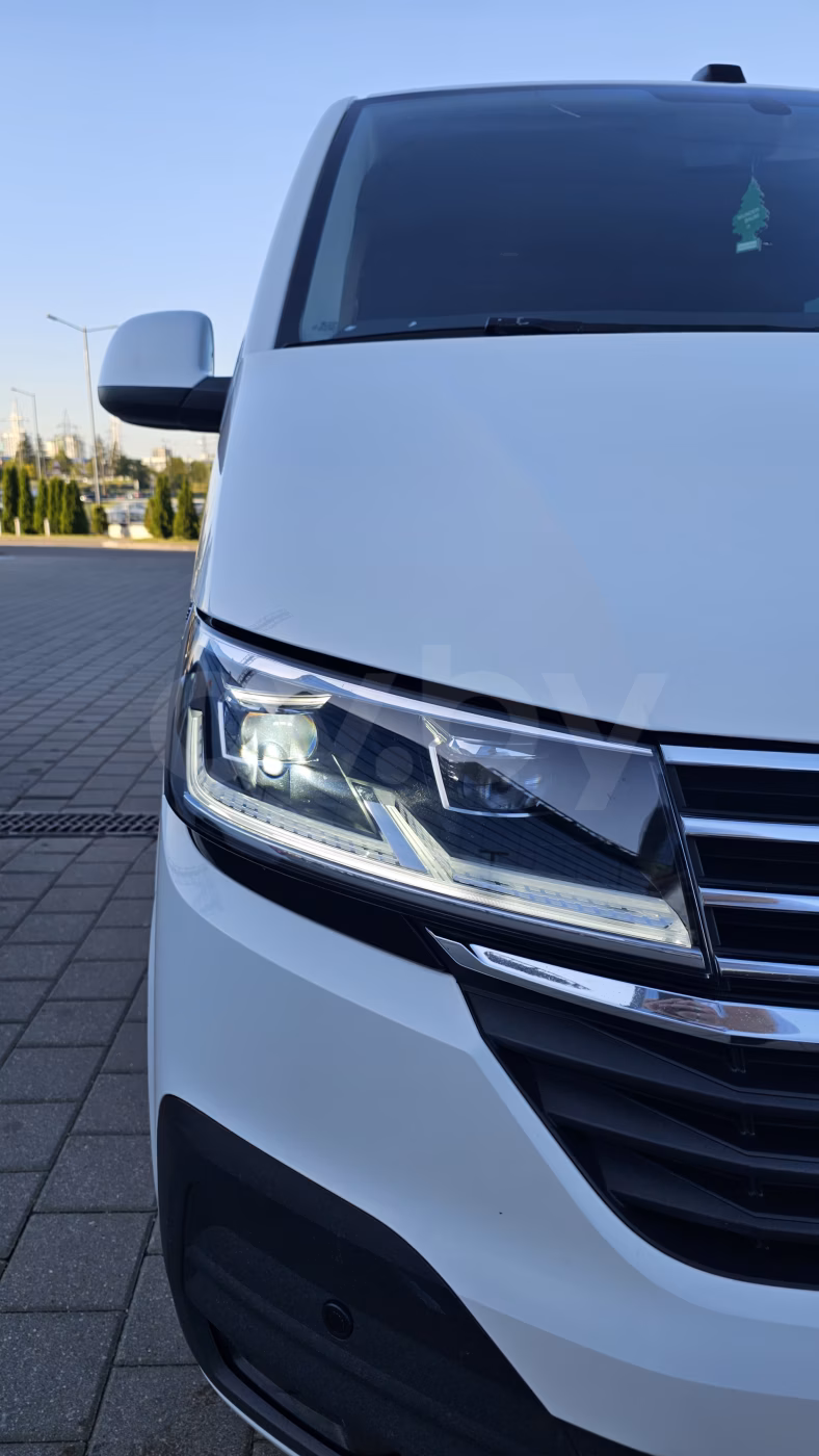 Volkswagen Caravelle фото 18