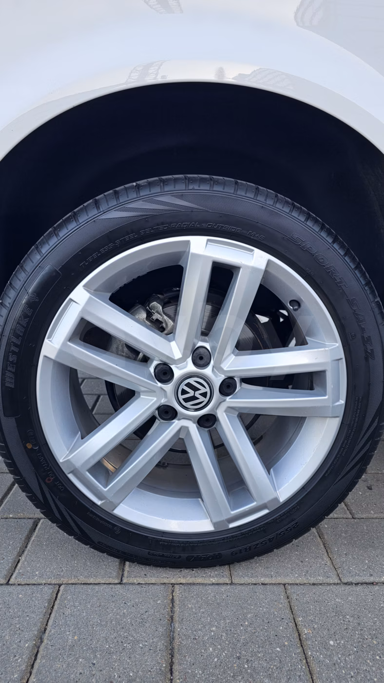 Volkswagen Caravelle фото 16