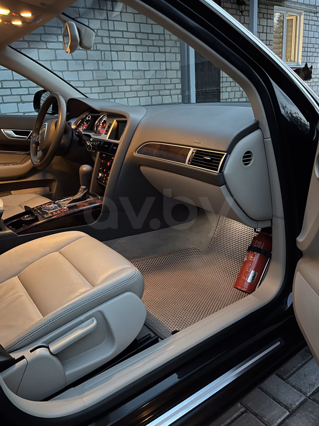 Audi A6 фото 14