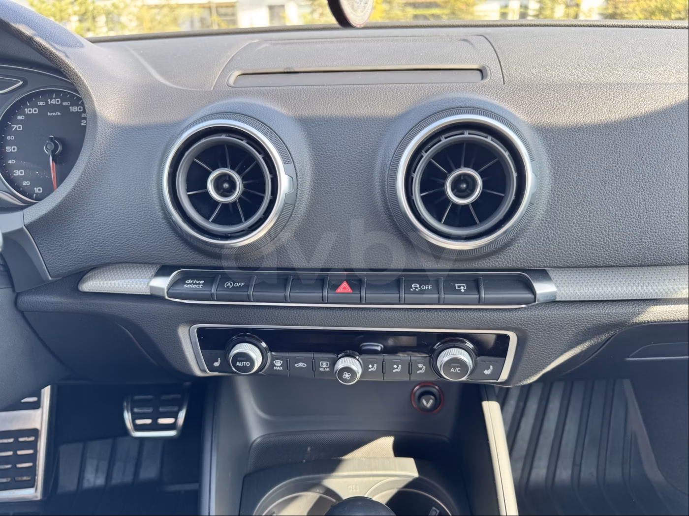 Audi A3 фото 17