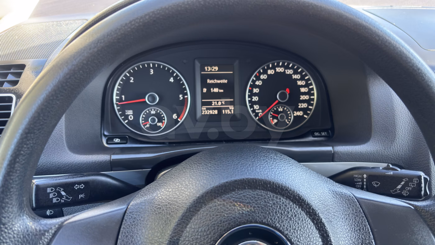 Volkswagen Touran фото 15