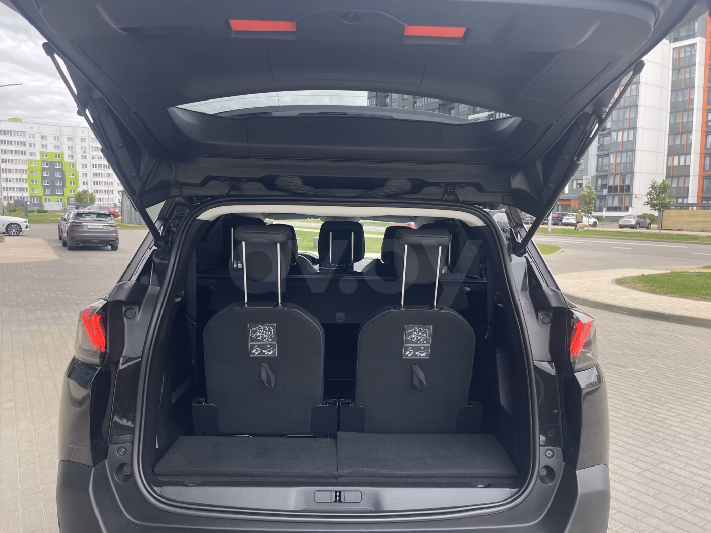Peugeot 5008 фото 21
