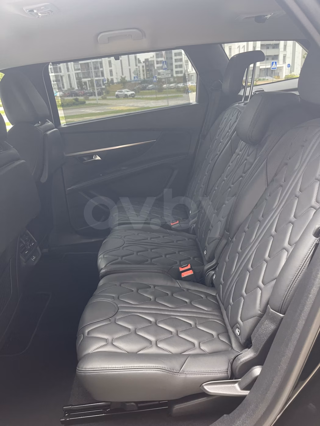Peugeot 5008 фото 15