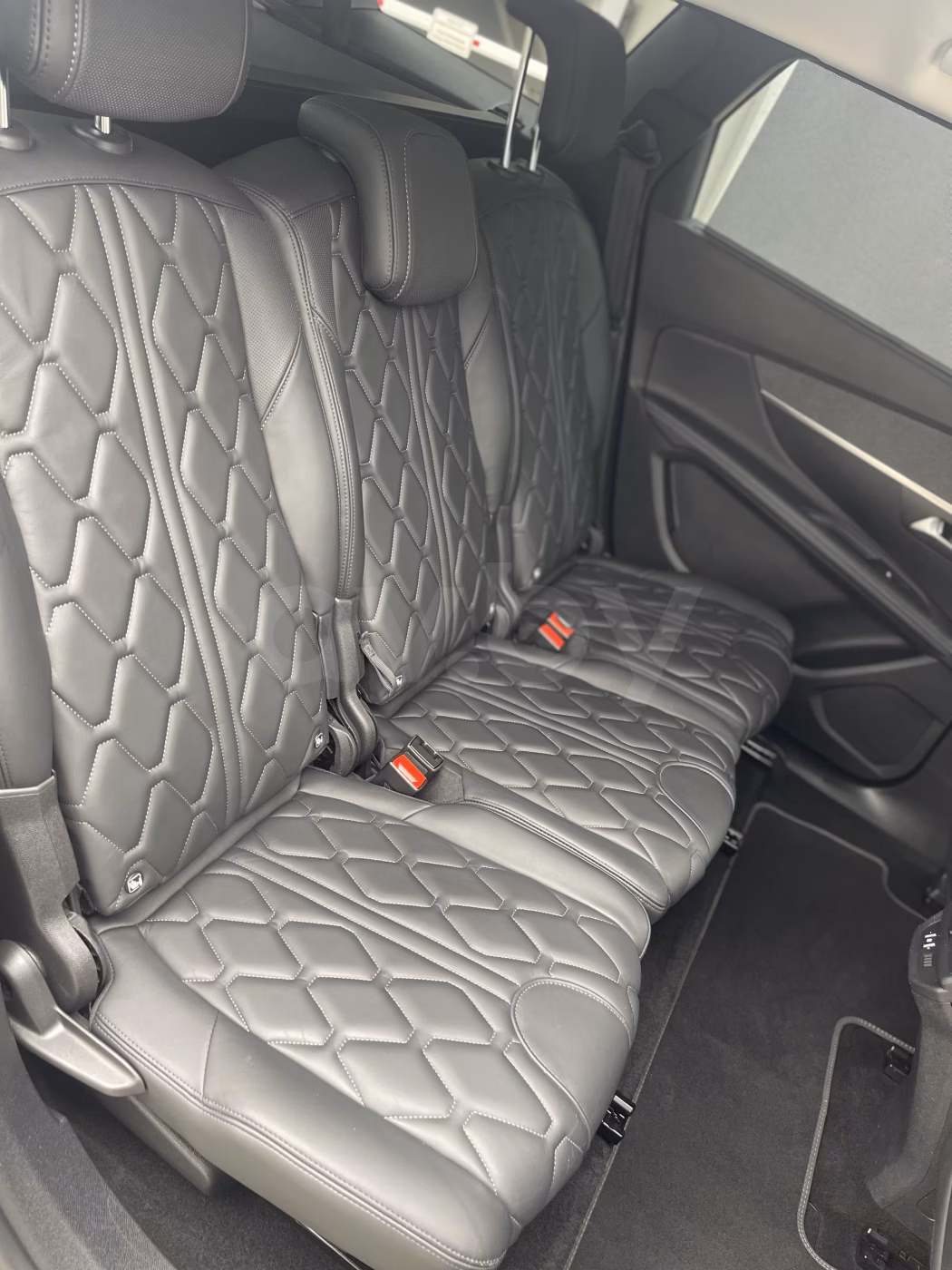Peugeot 5008 фото 14