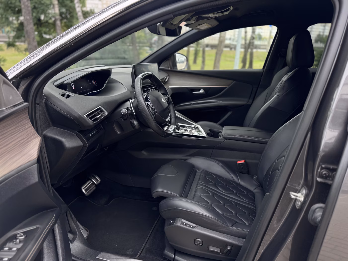 Peugeot 3008 фото 8