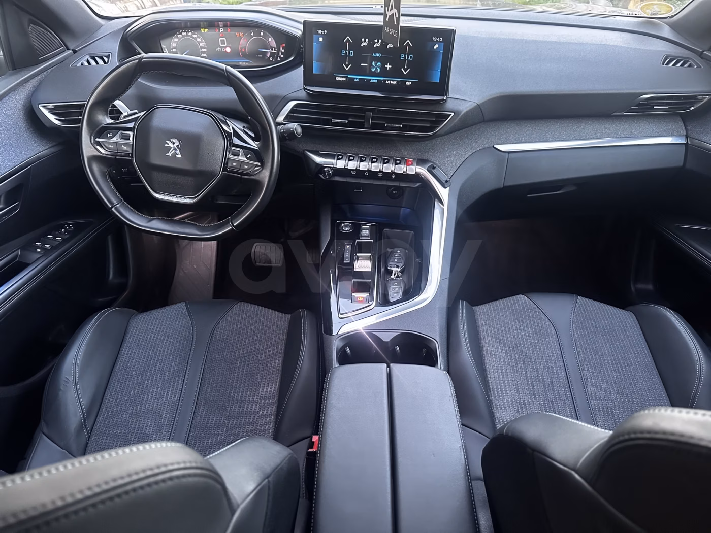 Peugeot 3008 фото 18