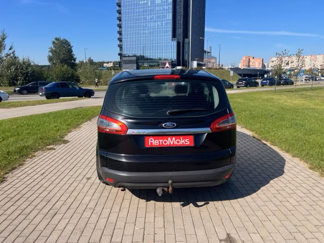 Ford S-MAX фото 6