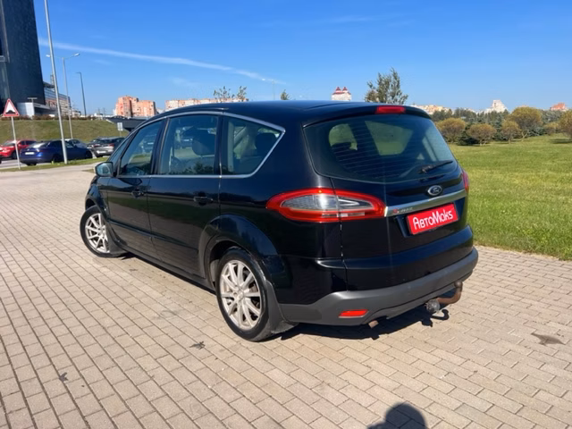 Ford S-MAX фото 7