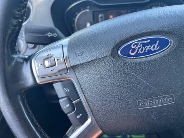 Ford S-MAX фото 16
