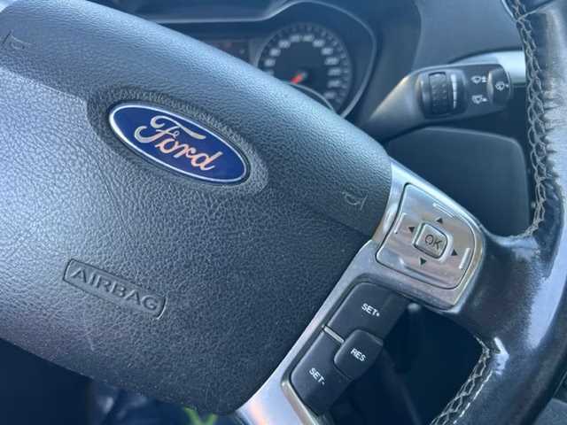 Ford S-MAX фото 17