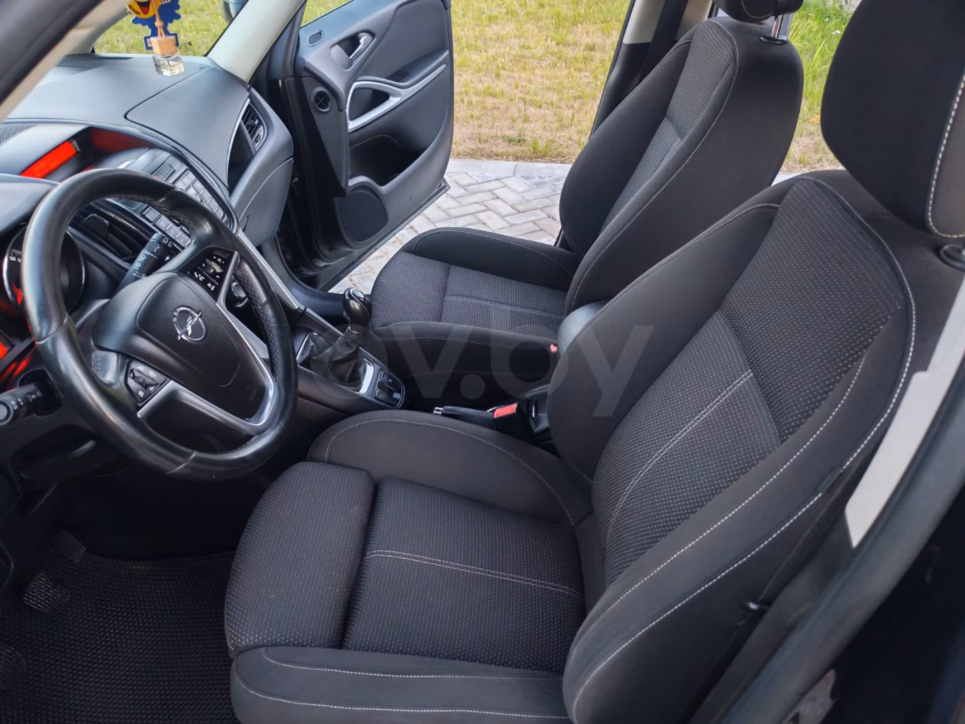 Opel Zafira фото 17