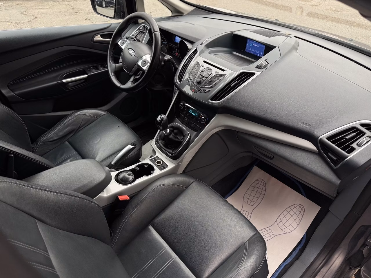Ford C-MAX фото 9