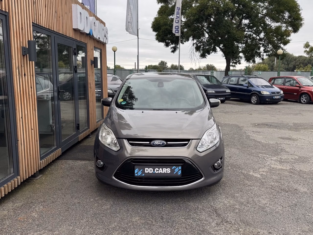 Ford C-MAX фото 2