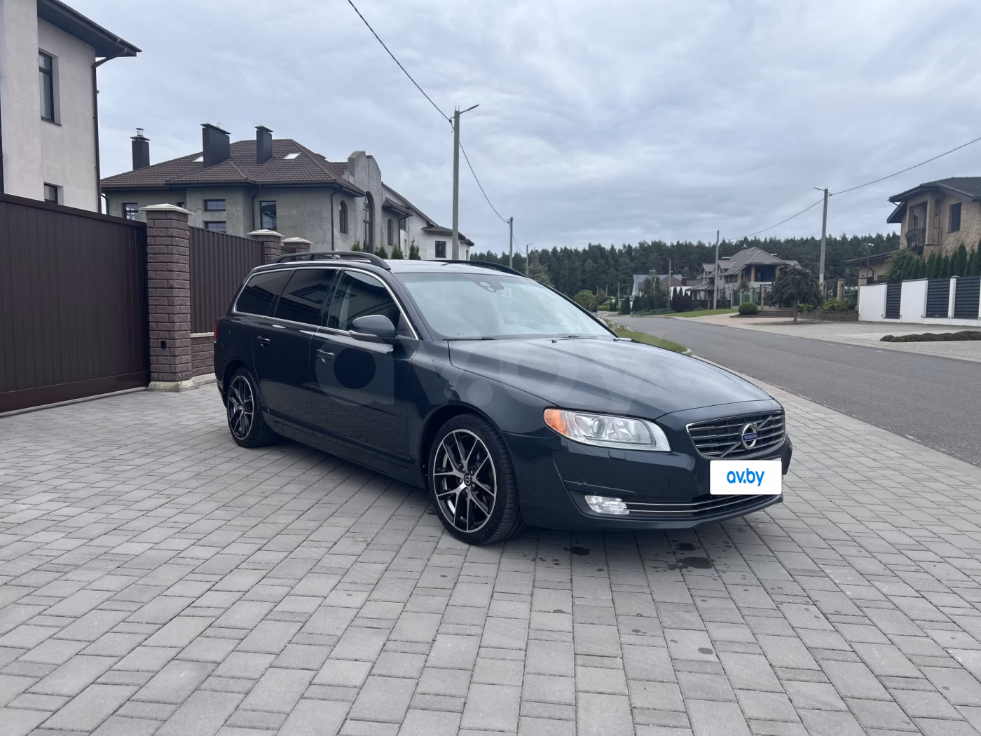 Volvo V70 фото 2