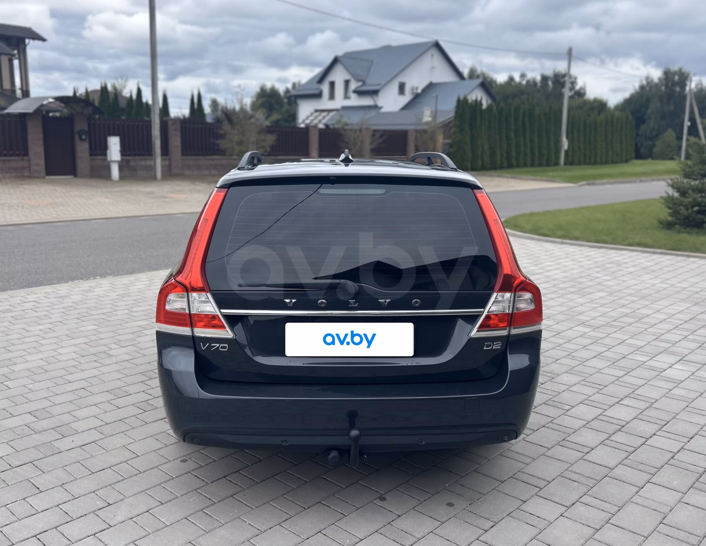 Volvo V70 фото 9