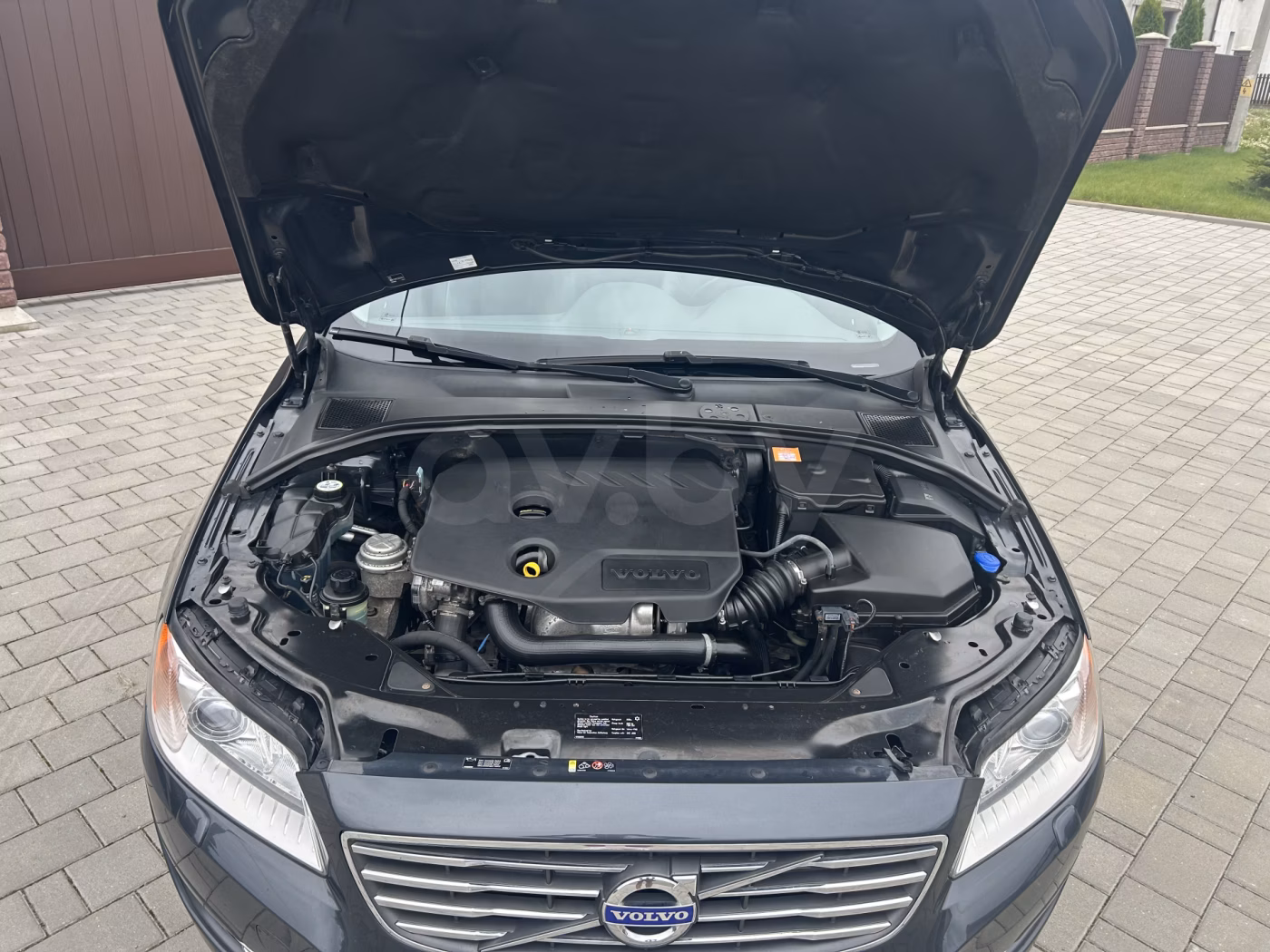Volvo V70 фото 18