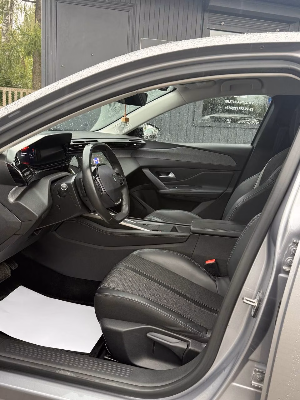 Peugeot 308 фото 9
