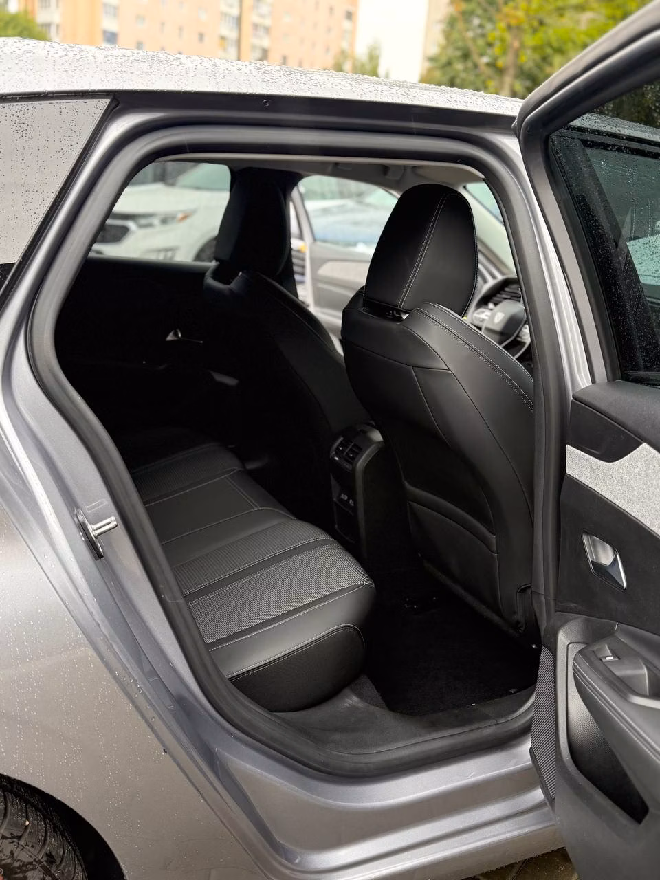 Peugeot 308 фото 12