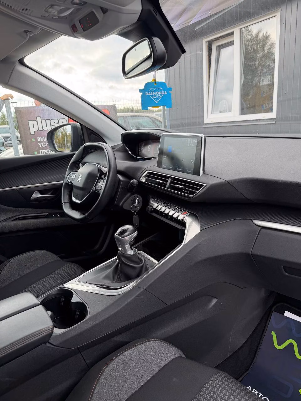 Peugeot 3008 фото 10