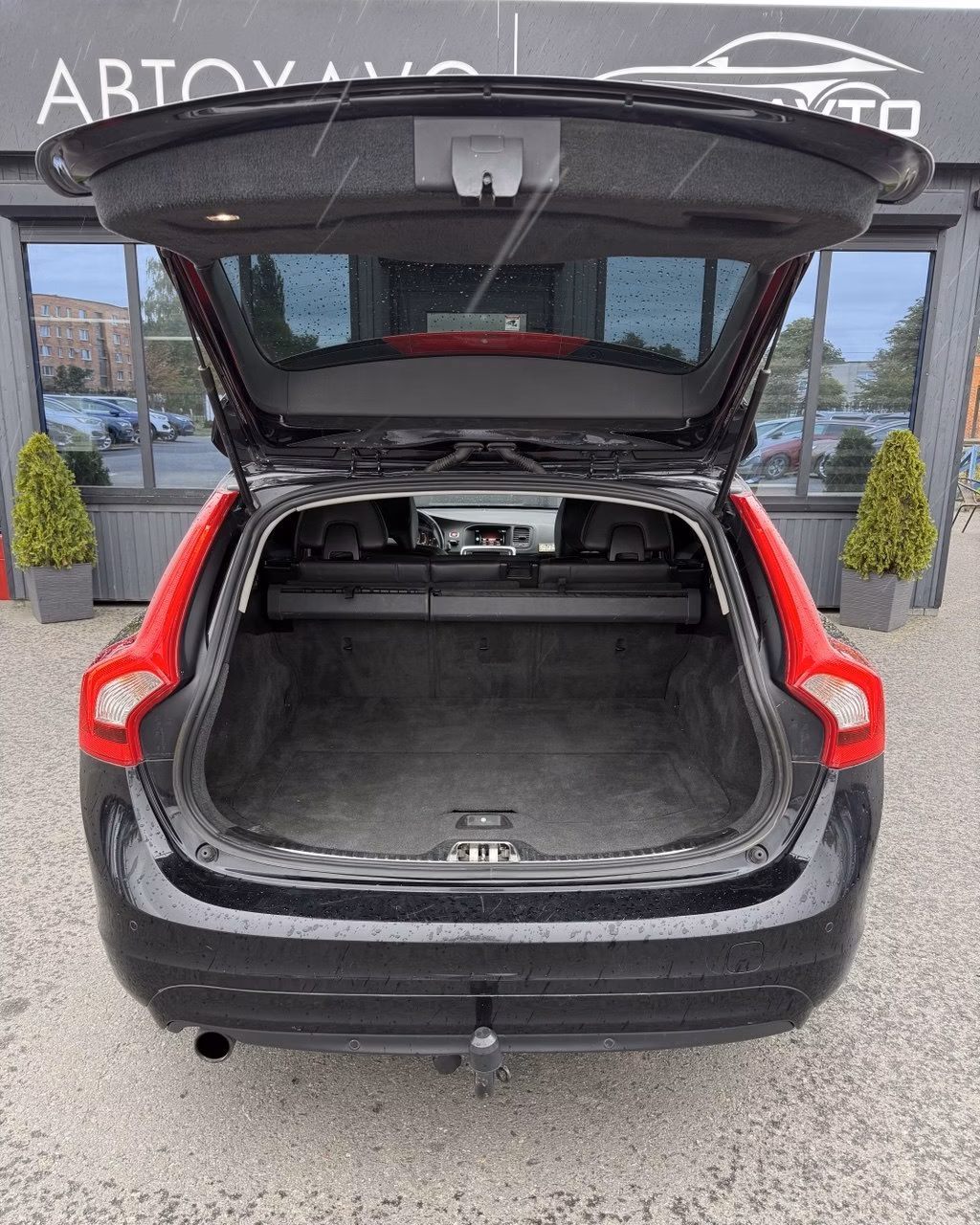 Volvo V60 фото 15