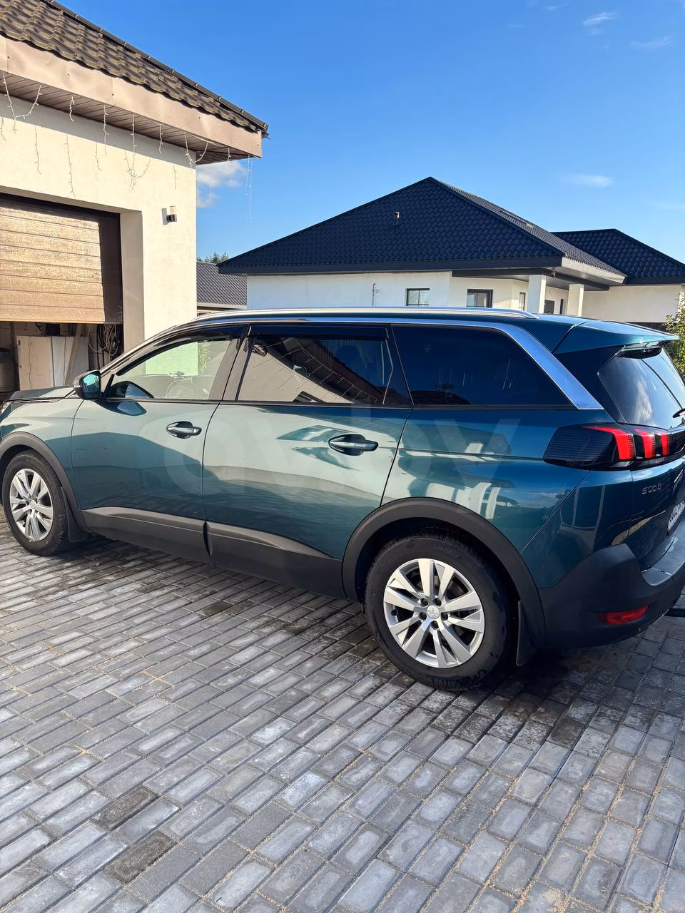 Peugeot 5008 фото 7