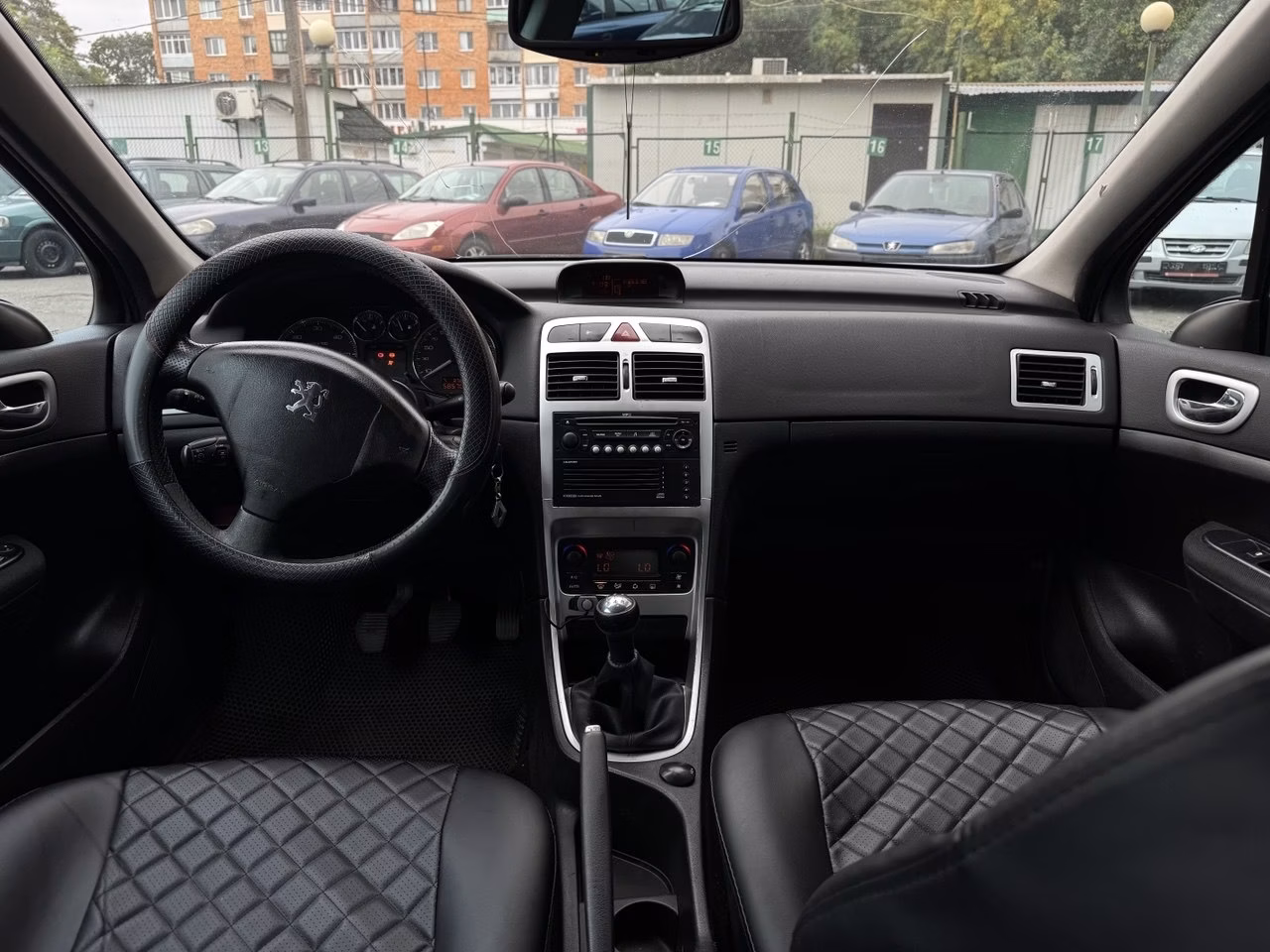 Peugeot 307 фото 10