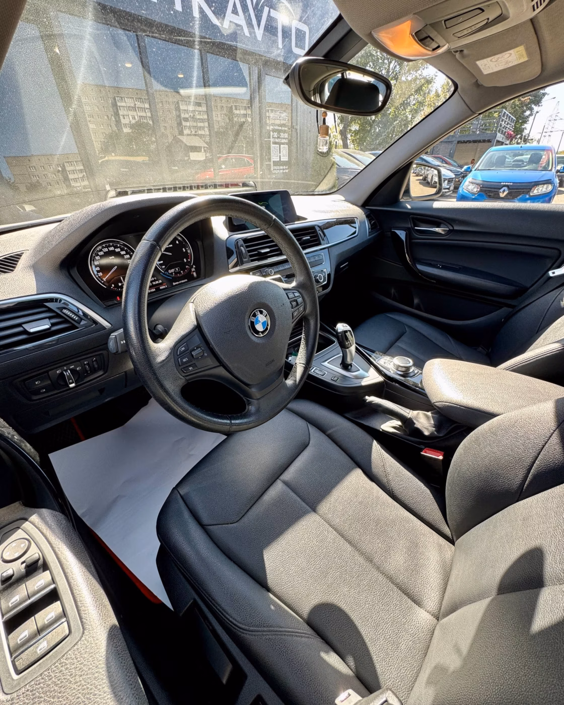 BMW 1 серия фото 10