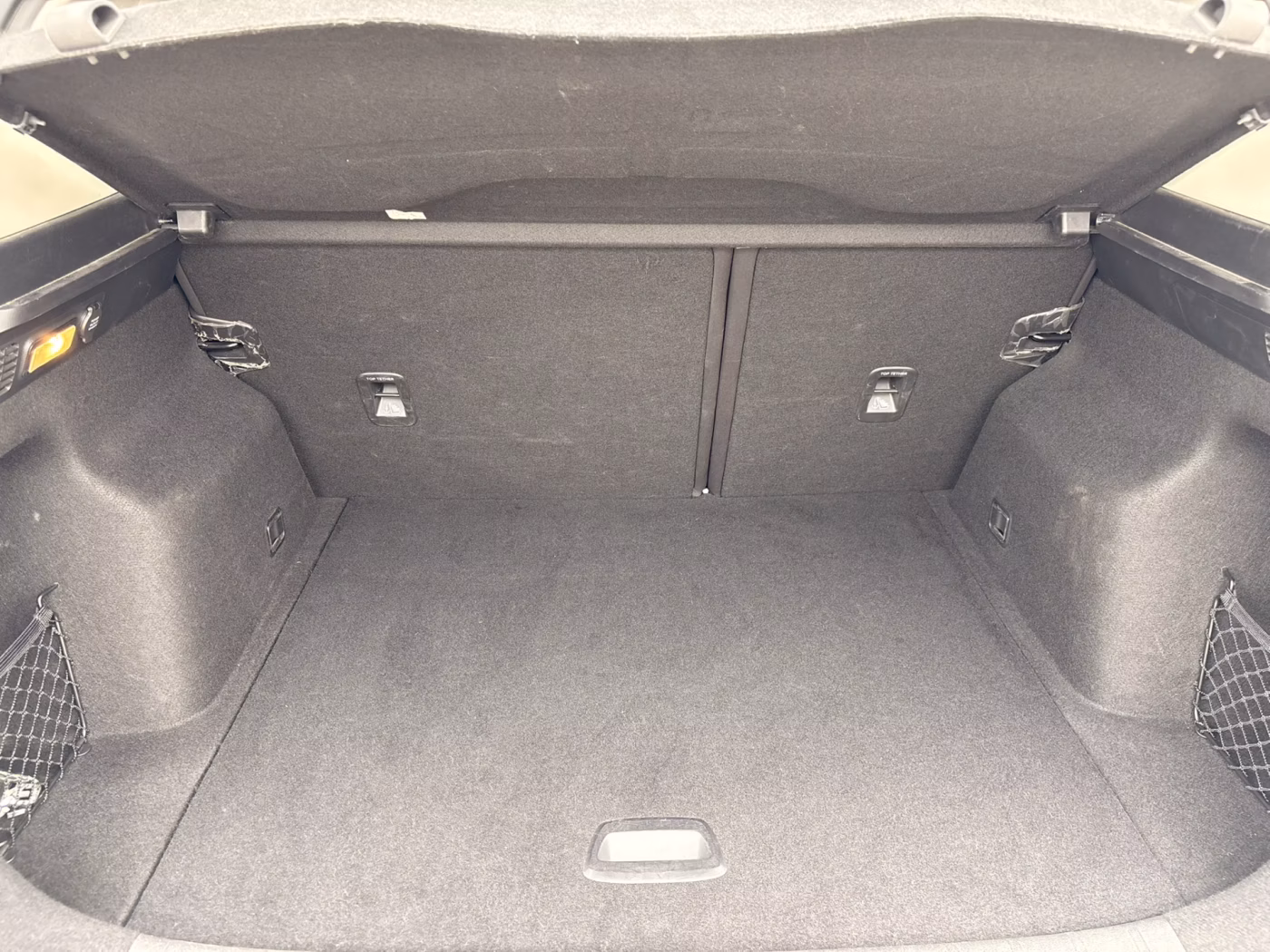 Geely Coolray фото 14