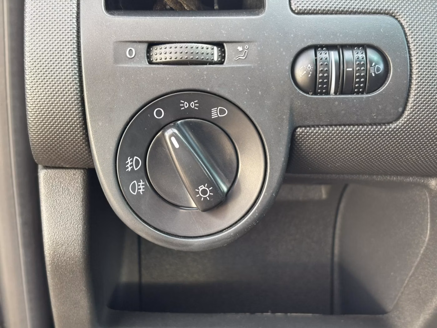 Volkswagen Polo фото 13