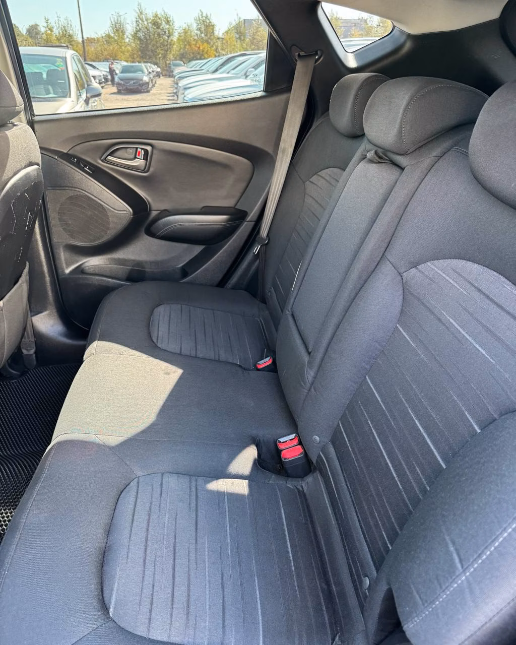 Hyundai ix35 фото 9